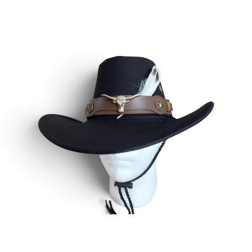 Black Feather Cowboy Hat Set with Bandana & Bolo Tie – 58 cm